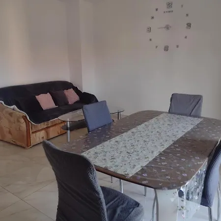 Apartmani Iva Vodice Exterior photo