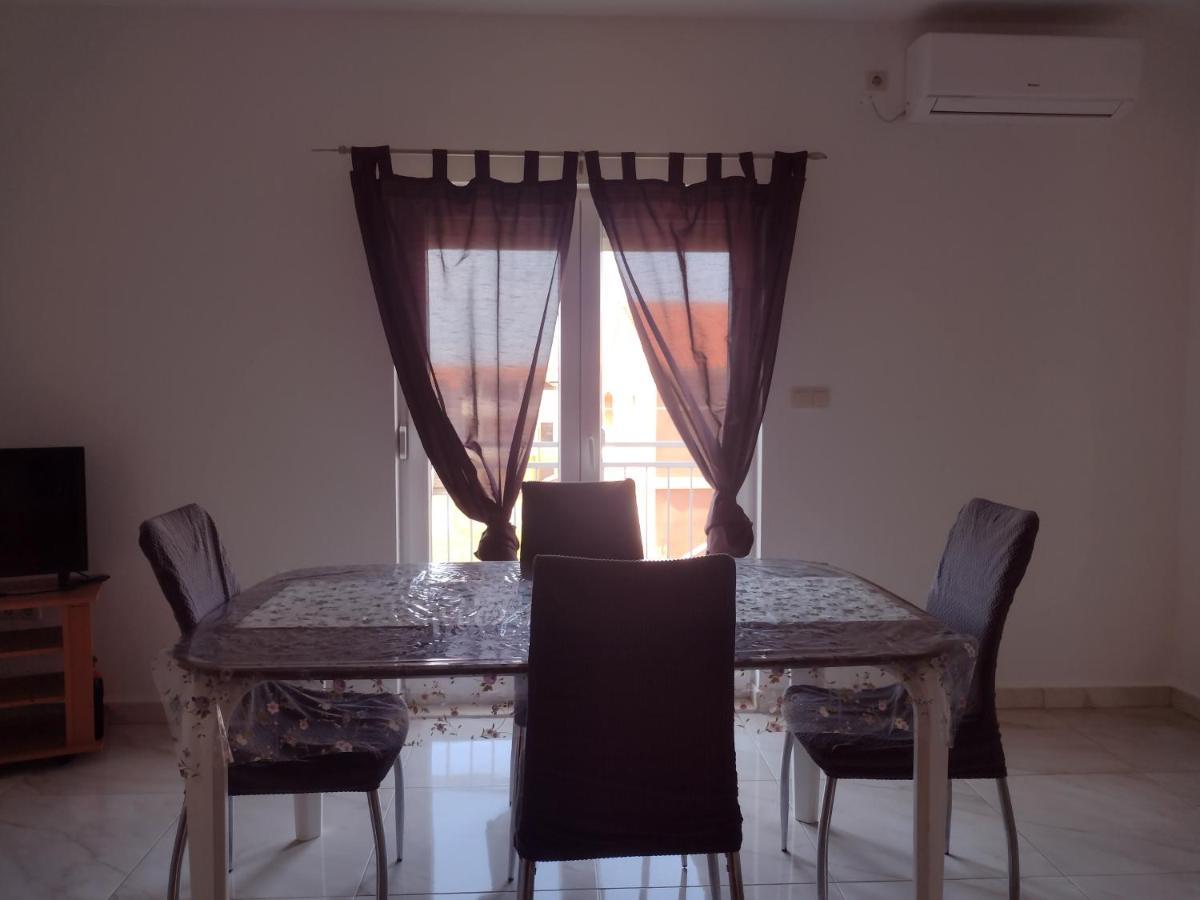 Iva Apartment